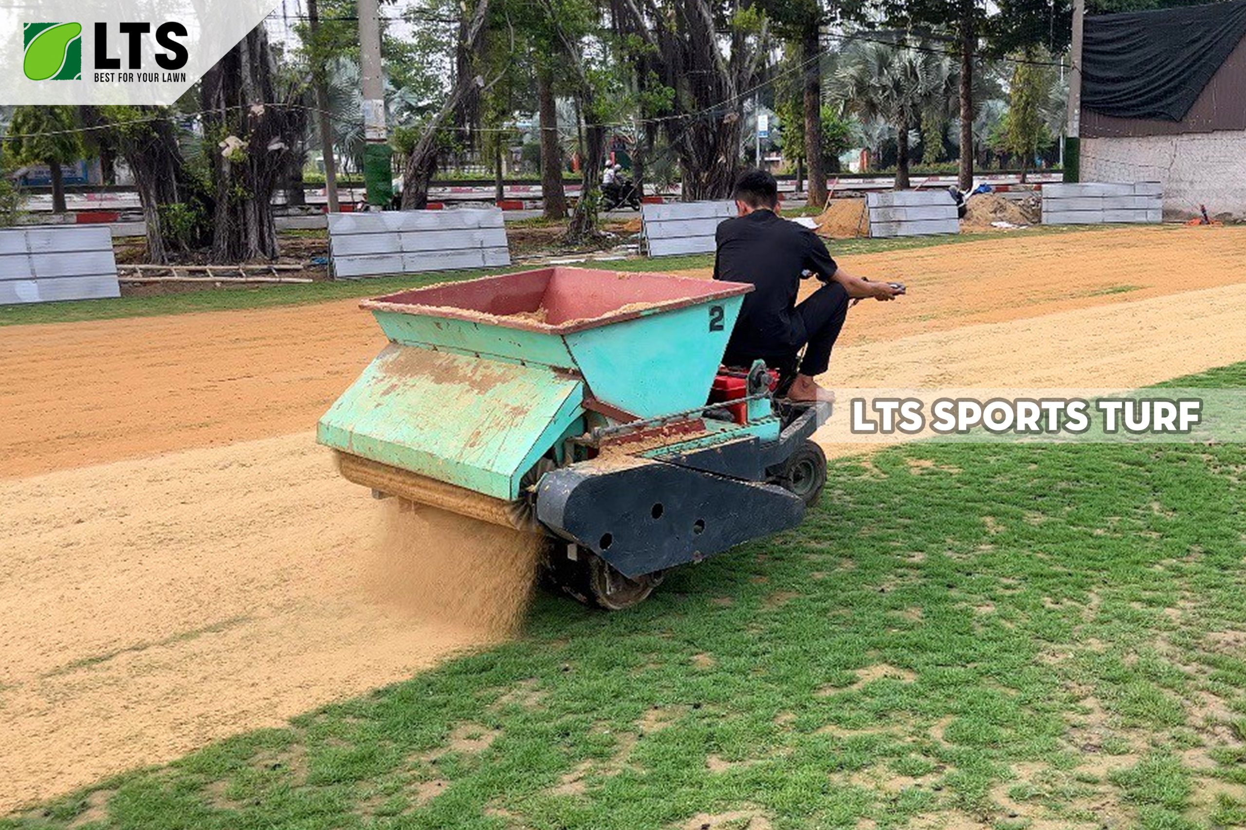 Máy móc dụng cụ Máy rải cát (Topdressing Machine)